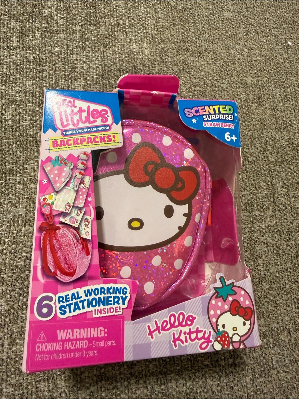 Hello Kitty Pink Glitter Stationery Gift Set